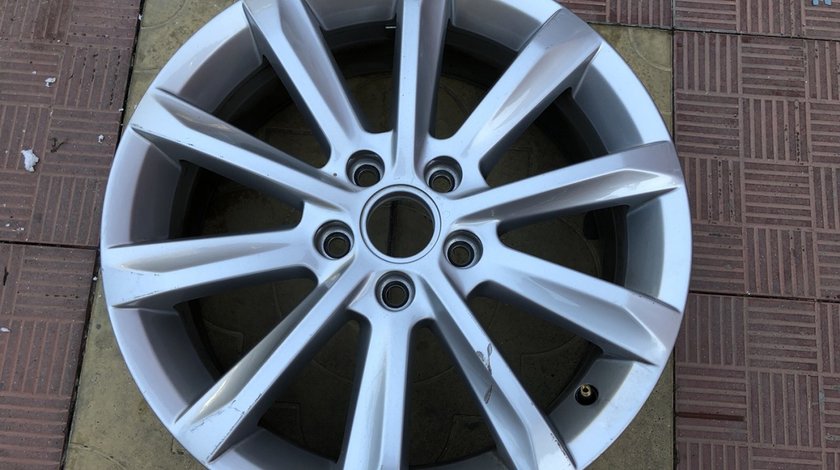 Vand 1 janta aliaj R17 VW Passat B8 3G0601025C