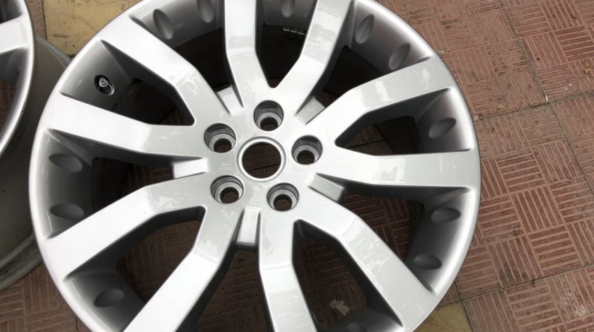 Vand 1 janta pe 20 pt Range Rover Sport