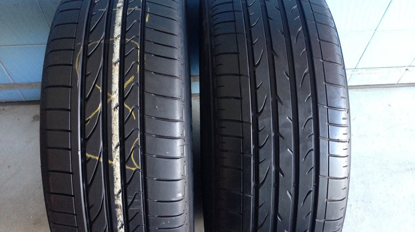 vand 2 anvelope 235/55/19 bridgestone de vara ca noi
