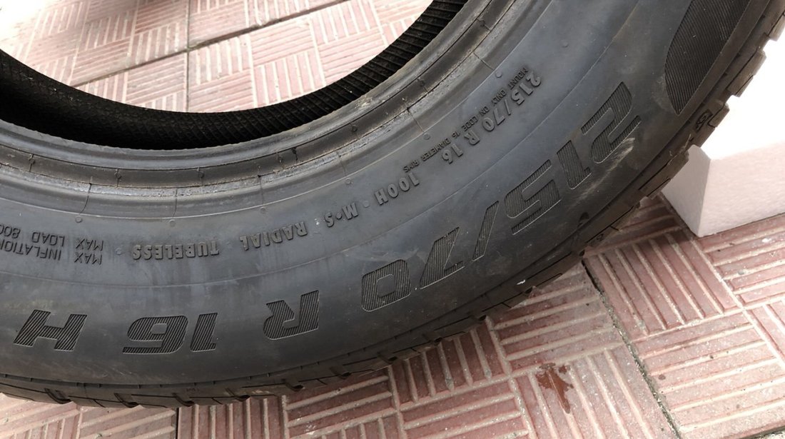 Vand 2 anvelope vara General Tire 215 70 16