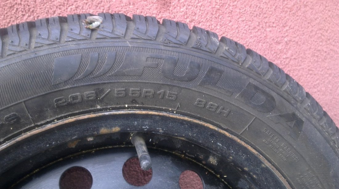 Vand 2 roti pe 15 pt Toyota