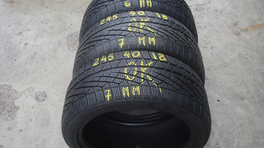 Vand 3 anvelope de iarna 245 40 18 pirelli sottozero