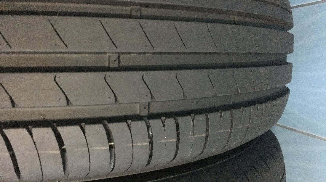 VAND 4 ANVELOPE 195/65/15 HANKOOK DE VARA NOI