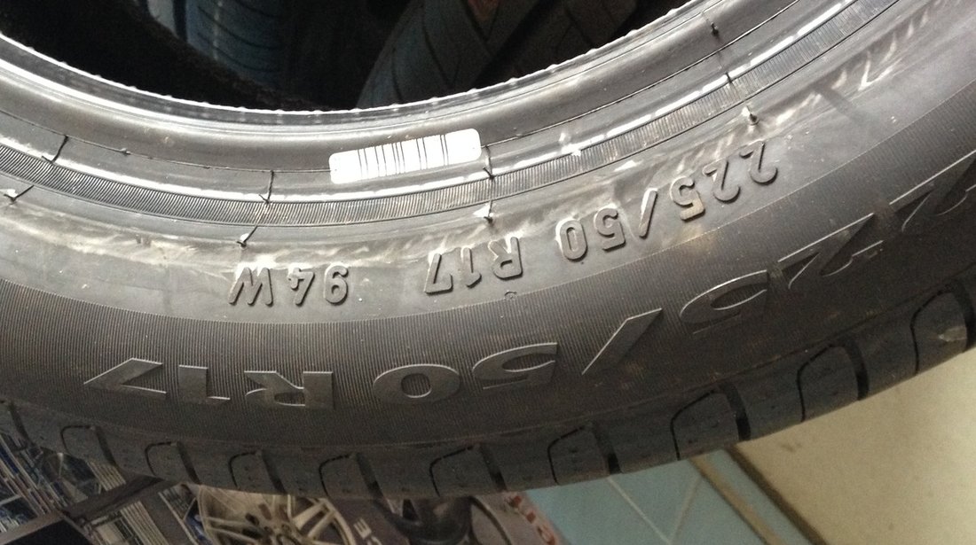 VAND 4 ANVELOPE 225/50/17 PIRELLI DE VARA NOI