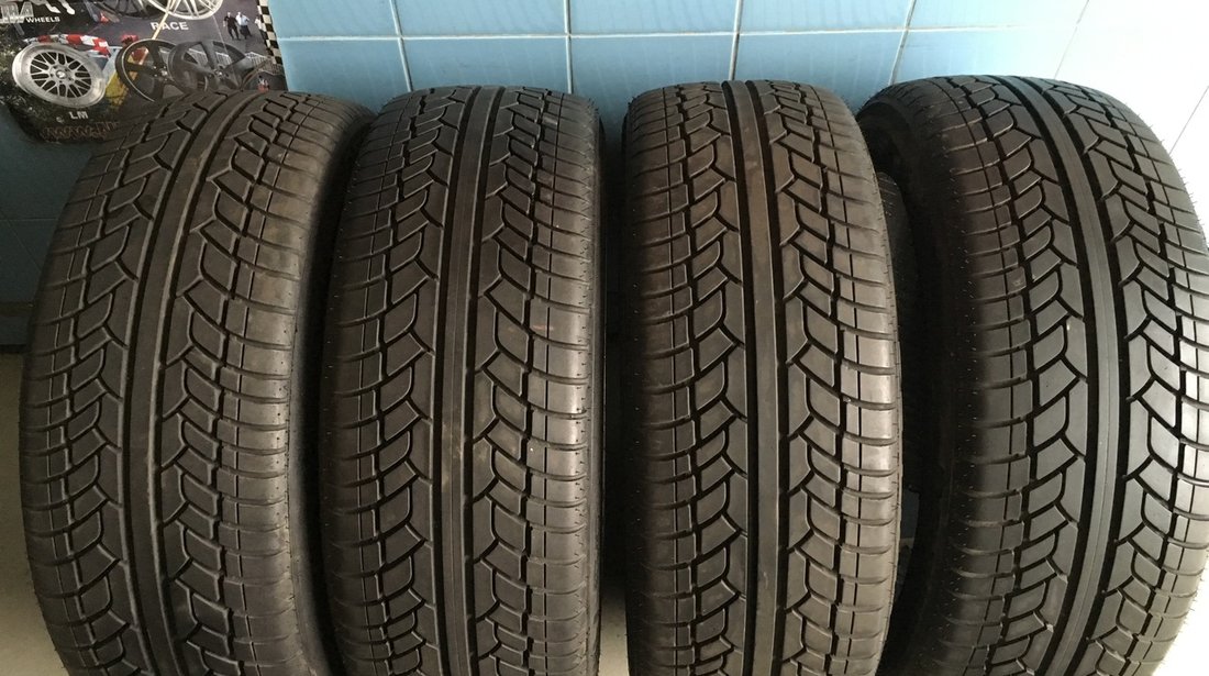 Vand 4 anvelope 245/45R20 Achilles de vara ca noi