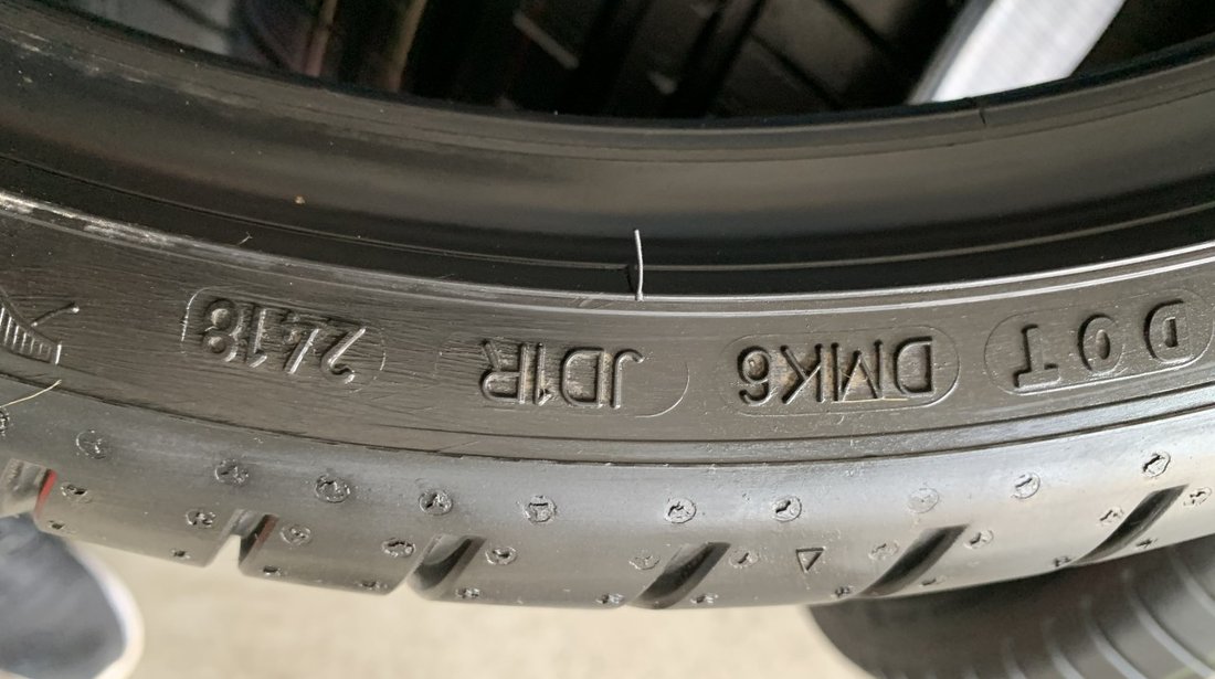 vand 4 anvelope 275/30/20 goodyear runflat de vara noi