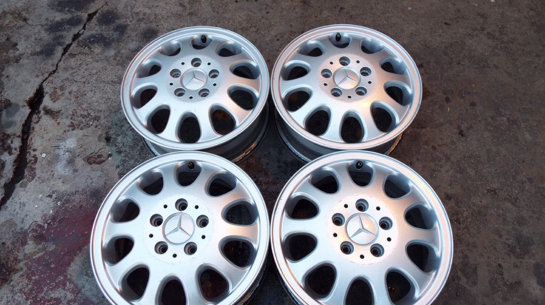 vand 4 jante de aliaj pe 15" org mercedes clasa A si vaneo pret 600ron toate4