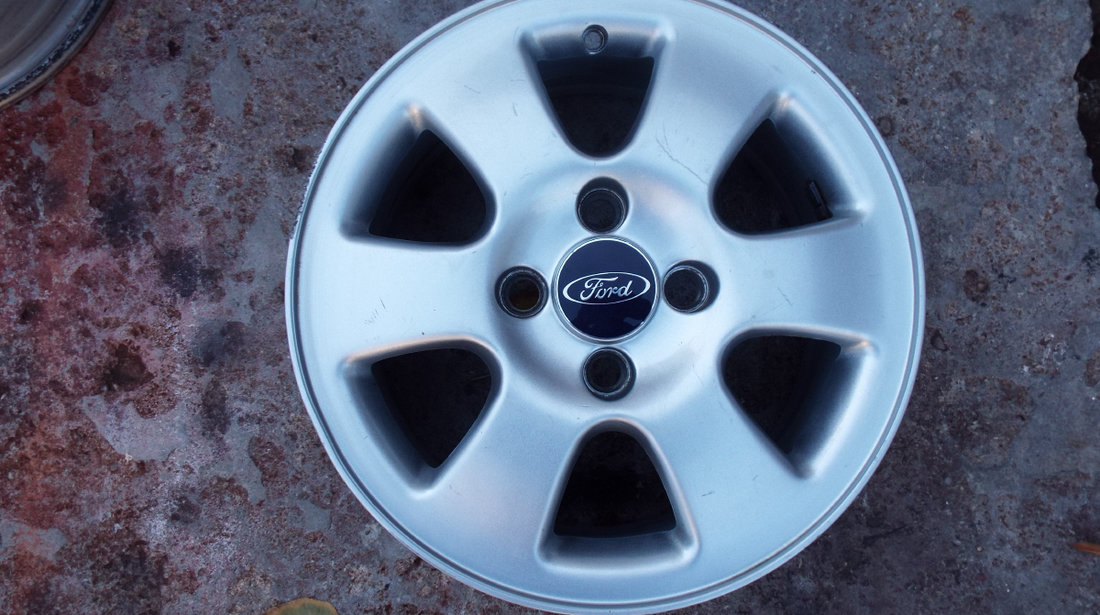 vand 4 jante originale ford focus,mondeo,fiesta,etc pe 15" dis 4x108 pret 800ron toate4