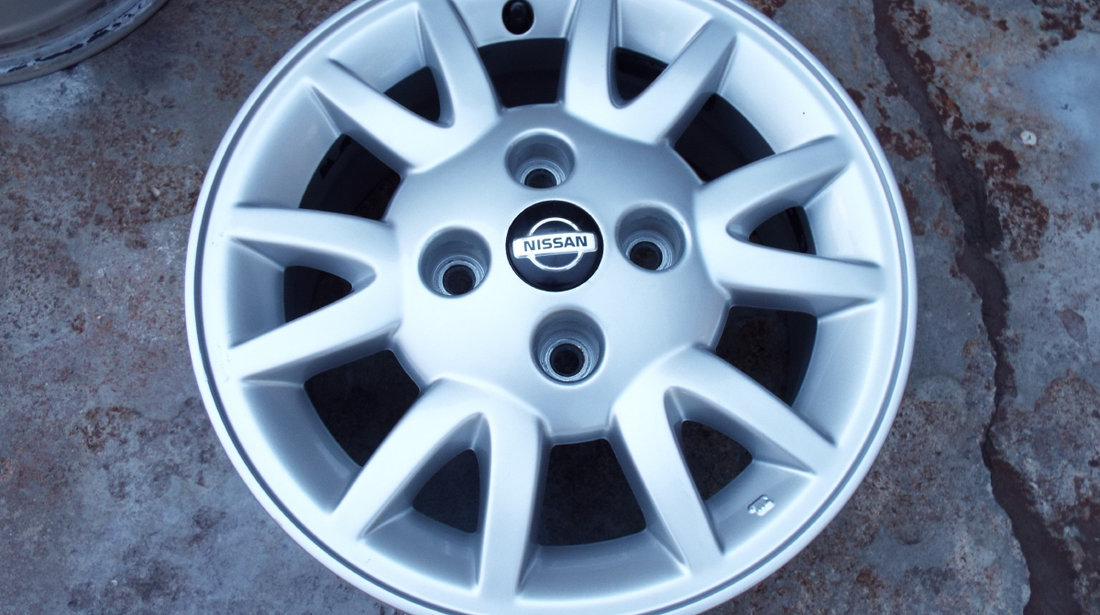 vand 4 jante originale nissan pe 15" dis 4x114,3 smart,toyota,honda,mazda,kia,hyundai pret700ron toa