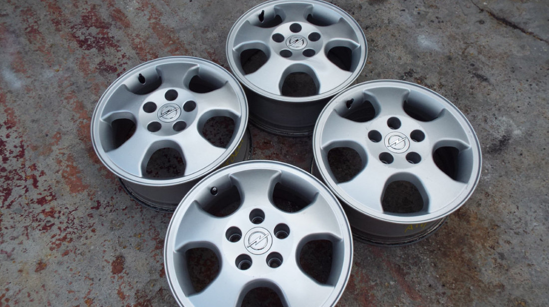 vand 4 jante originale opel pe 15" dis 5x110 astra,vectra,meriva,zafira pret 750toate4