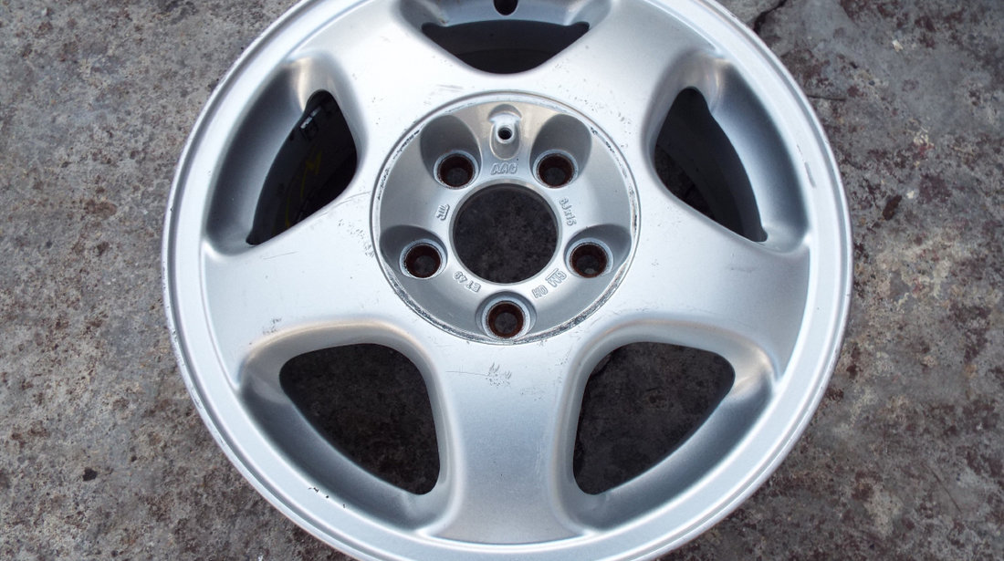 vand 4 jante  originale opel pe 15" dis 5x110 astra,vectra,meriva,zafira,signum pret 500toate4