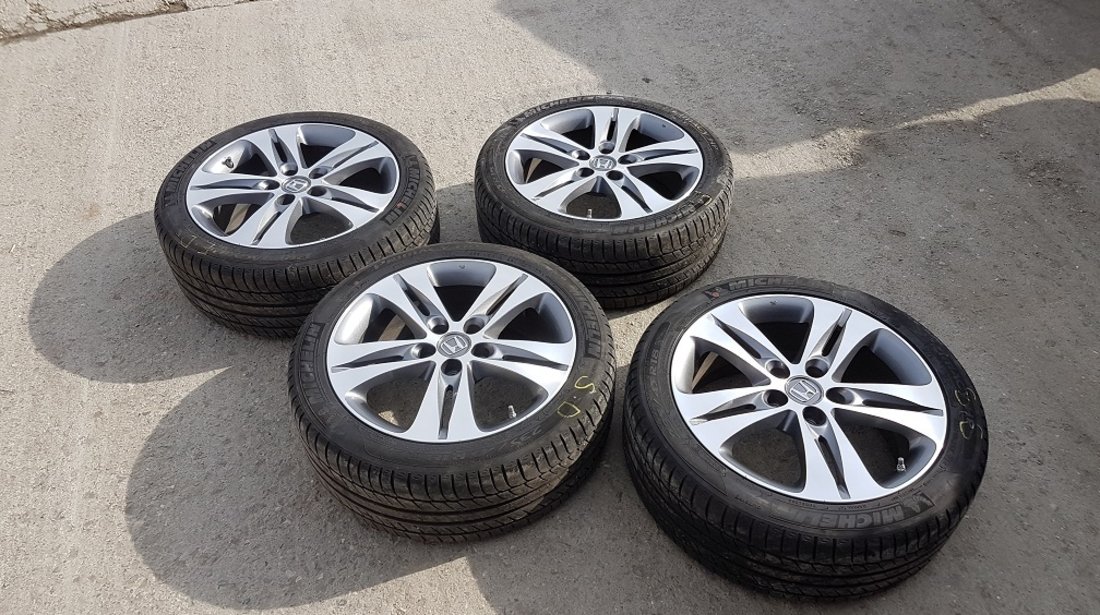 Vand anvelope Michelin 235x45R18