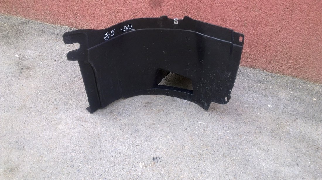 Vand aparatoare de norori stanga fata VW Golf 5