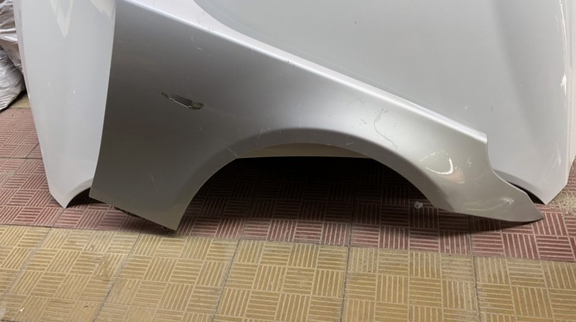 Vand aripa dreapta fata BMW E60