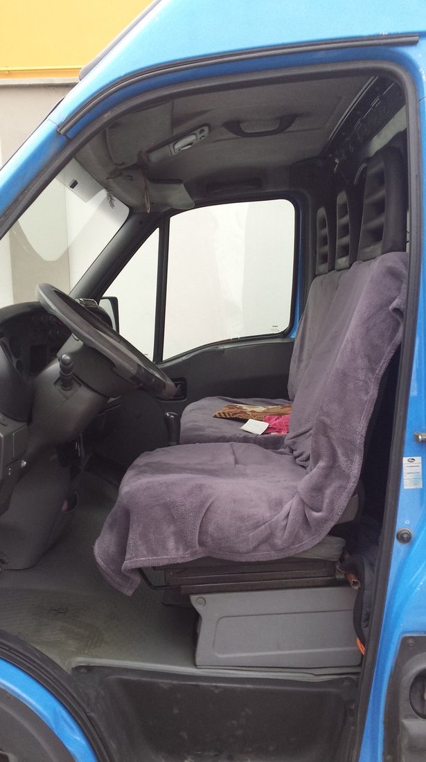 Vand autoutilitara Iveco Daily 35C10