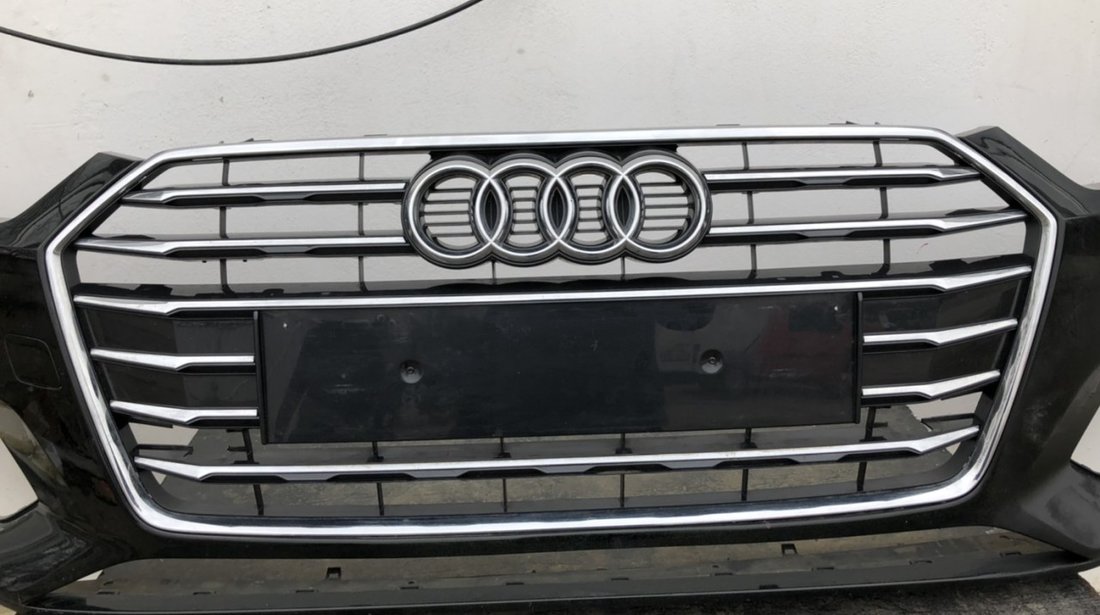 Vand bara cu grila Audi A5 8W6807437