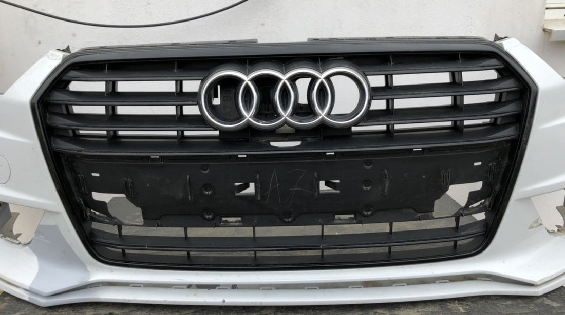 Vand bara fata cu grila Audi A7 SLine Facelift 4G8807437AD