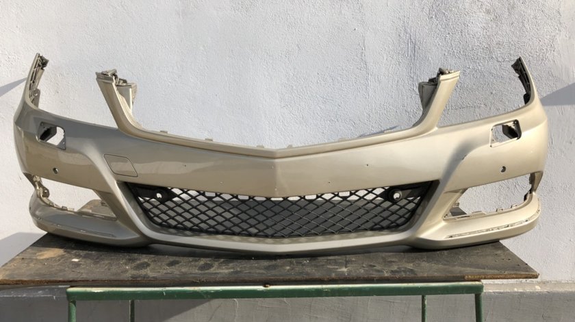 Vand bara fata Mercedes W204 facelift 2012