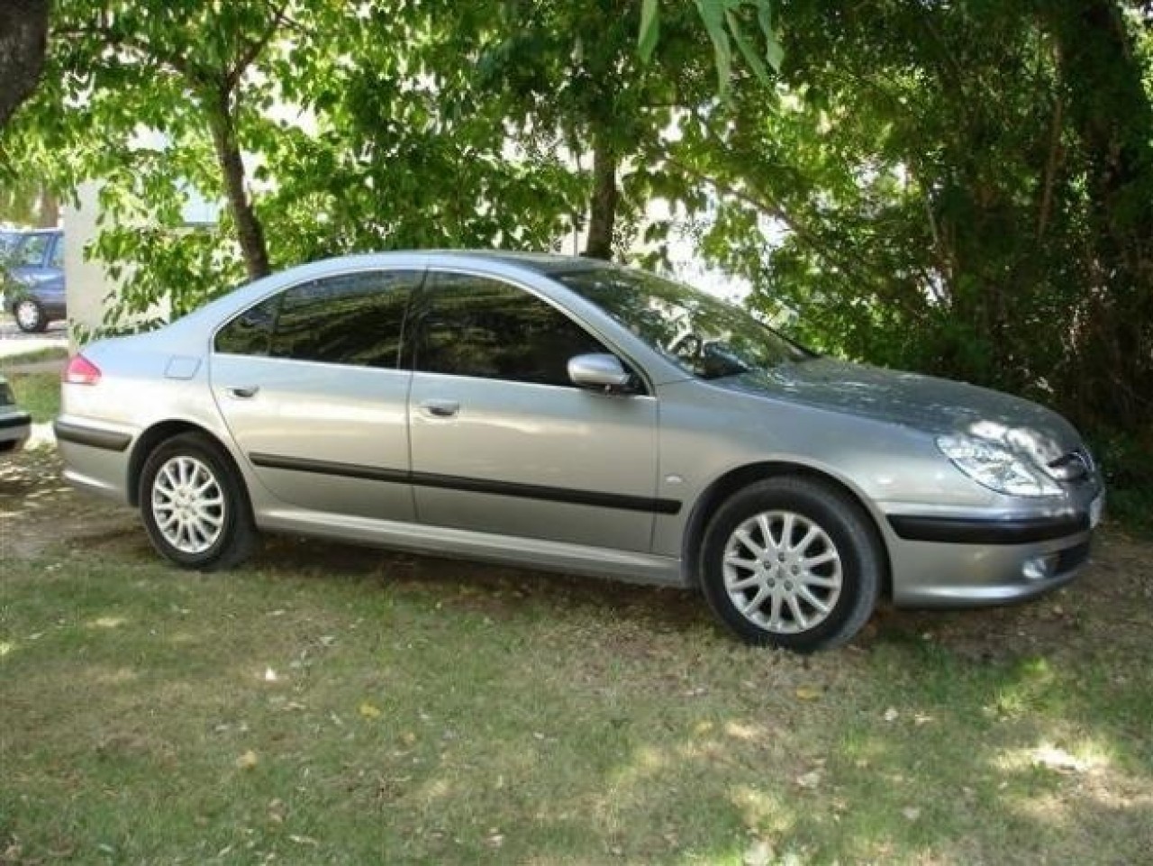 vand bara spate peugeot 607 2.2 hdi din 2003