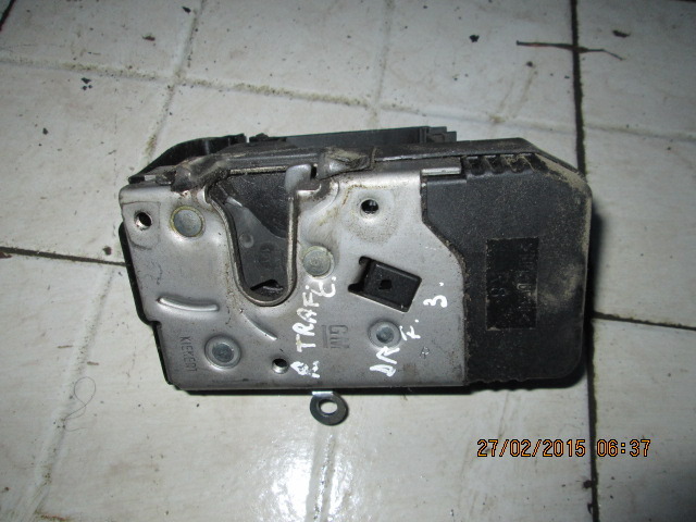 Vand broasca usa Renault Trafic
