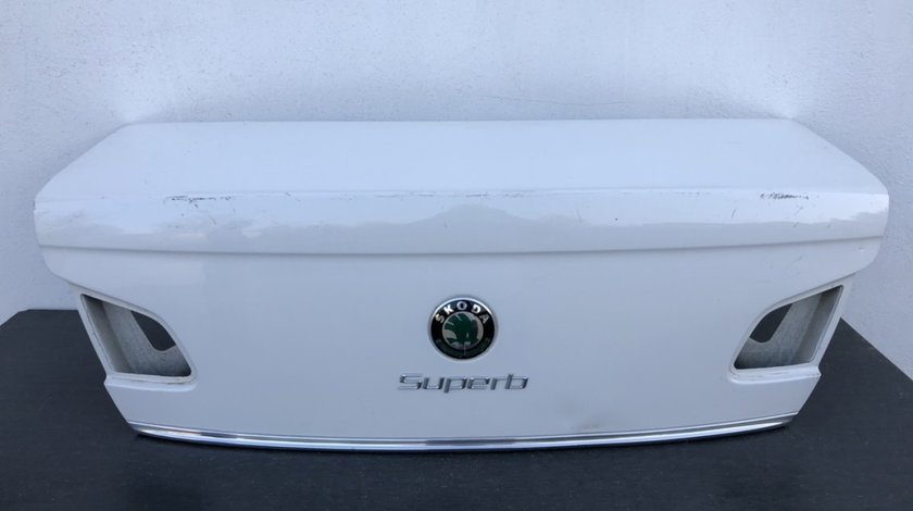 Vand capota portbagaj Skoda Superb 2010