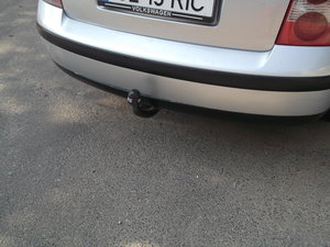 VAND CARLIG REMORCARE PENTRU VOLSKWAGEN PASSAT AN 2001 BERLIN  PRET 350 RON ?