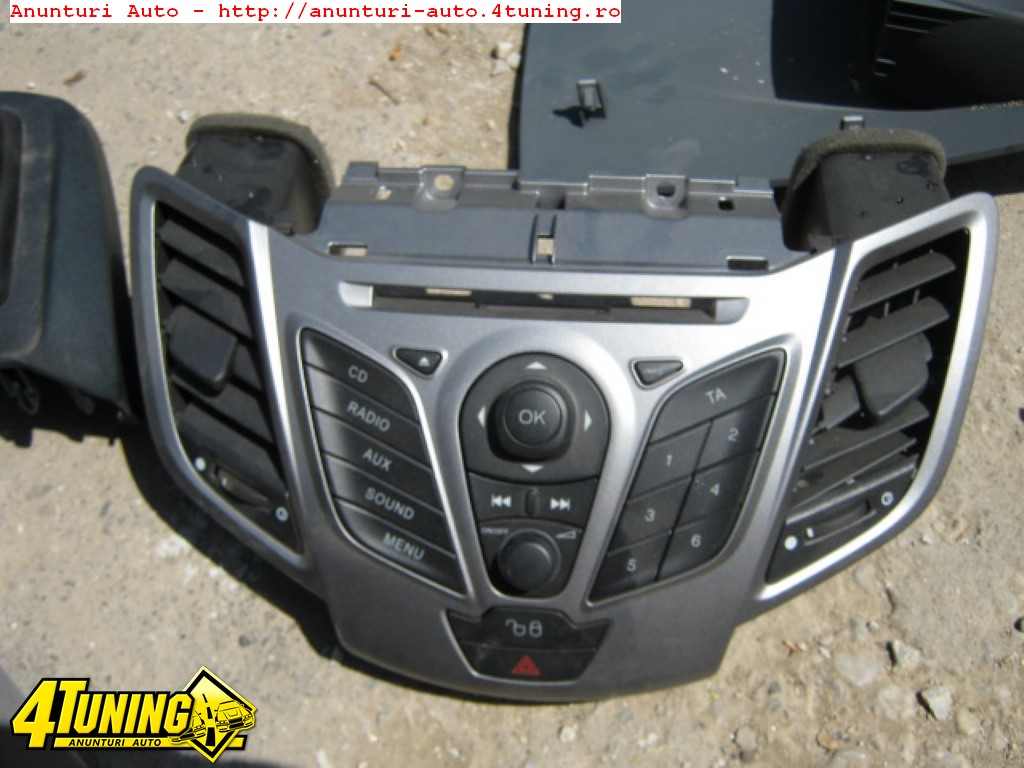 Rama casetofon ford focus