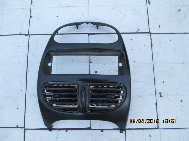 Vand consola bord Peugeot 206