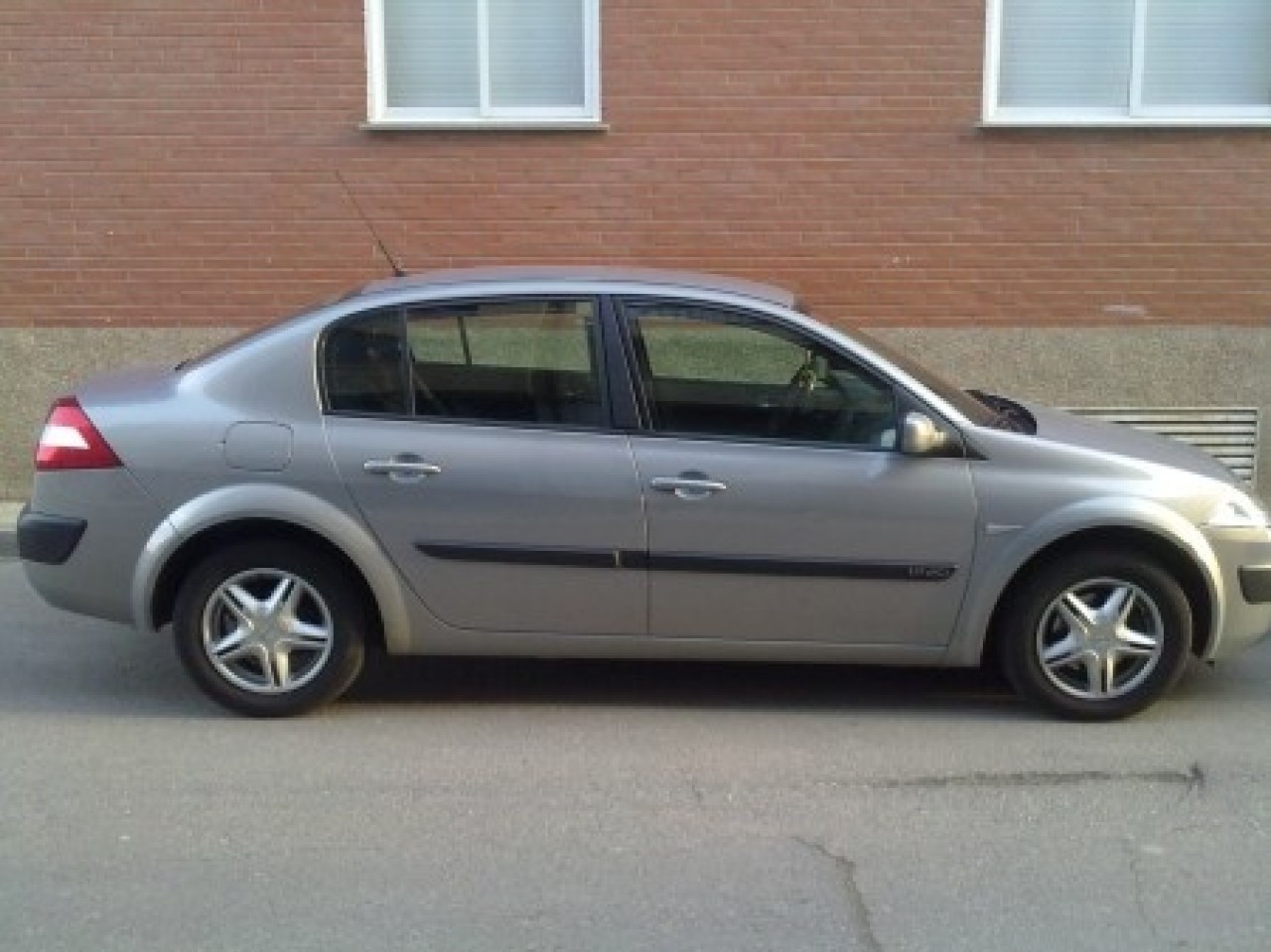 vand cutie viteze pentru renault megane 1.5 dci din anul 2005