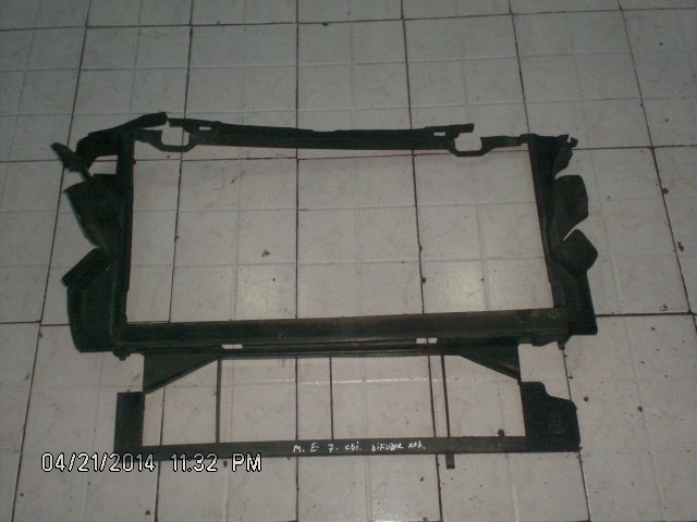 Vand difuzor radiator Mercedes E220 S210