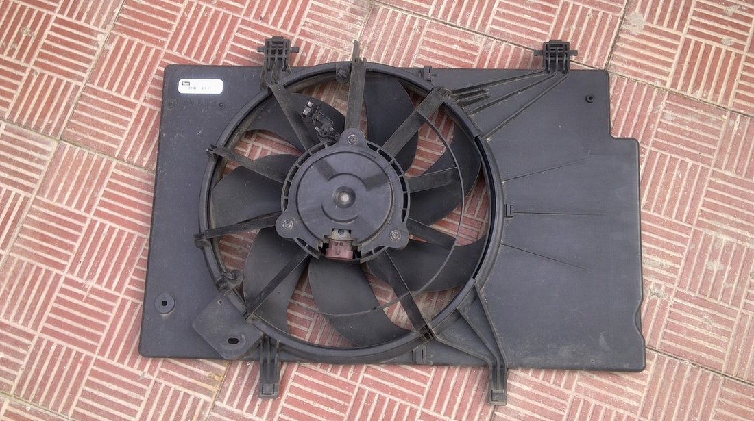 Vand electroventilator Ford Fiesta 2009