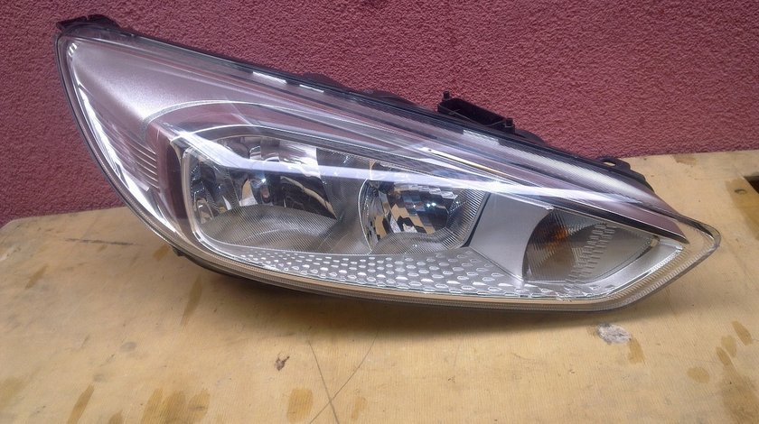 Vand far dreapta Ford Focus 2016