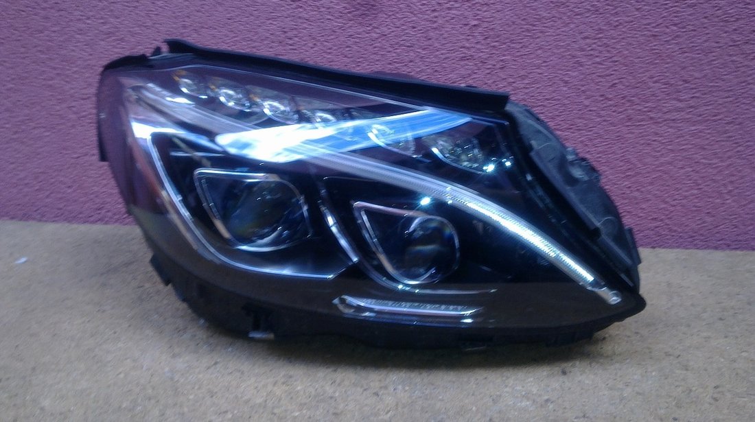 Vand far dreapta full LED Mercedes C Class W205