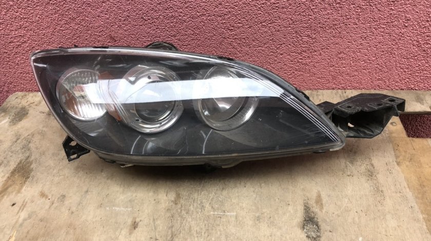 Vand far dreapta Mazda 3 2006