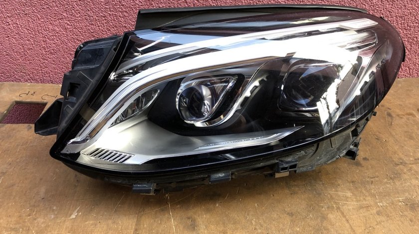 Vand far led stanga Mercedes GLE