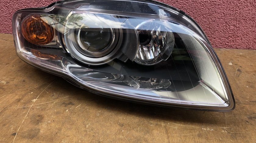 Vand far xenon dreapta Audi A4 B7
