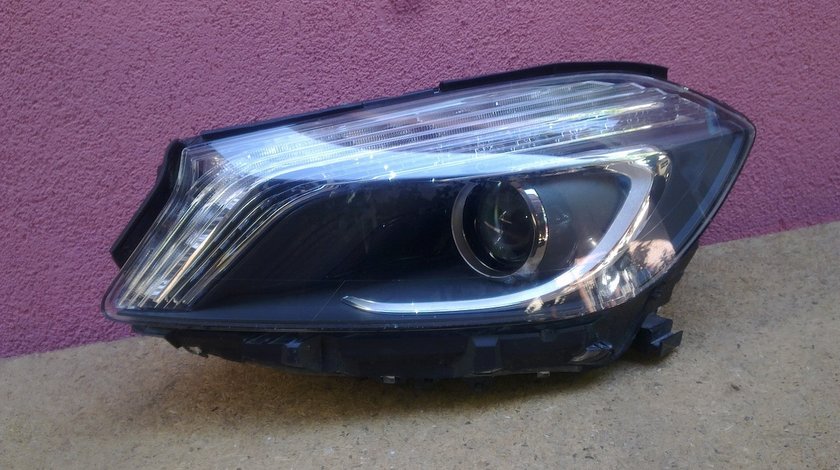 Vand far xenon stanga Mercedes A Class W176