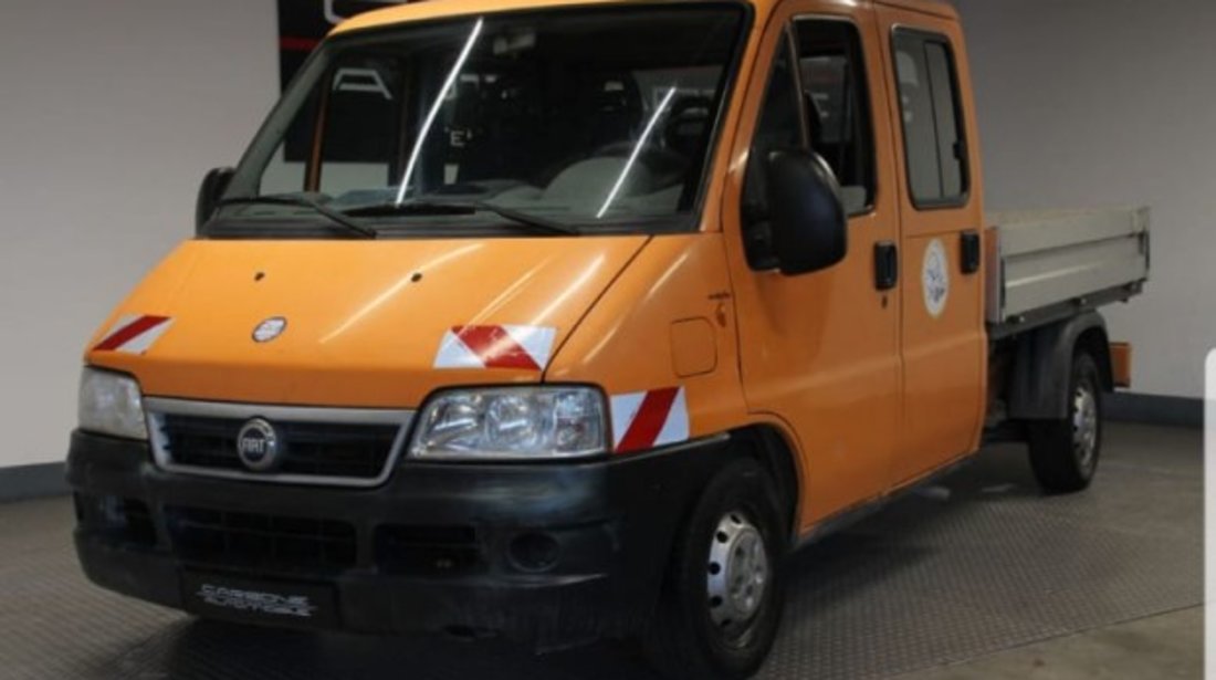 Vand Fiat Ducato platforma din an 2004,motor 2300cm,110cp, diesel