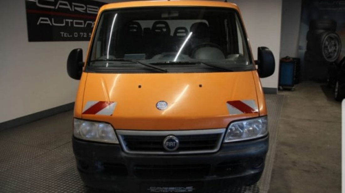 Vand Fiat Ducato platforma din an 2004,motor 2300cm,110cp, diesel