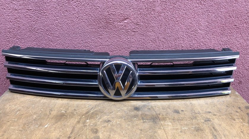 Vand grila fata VW Touareg 7P facelift 2015 2018