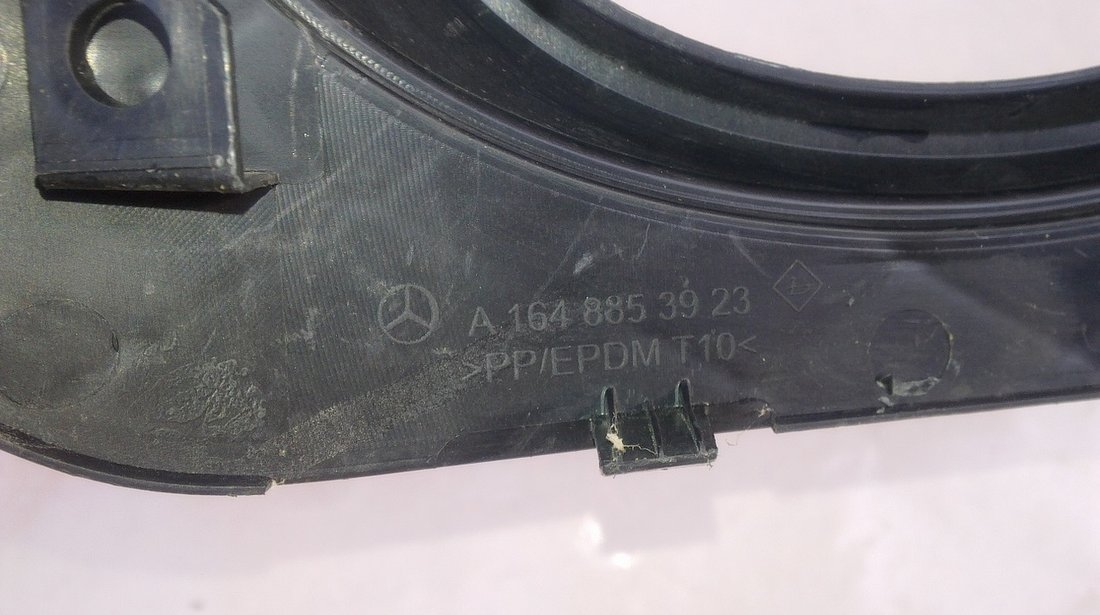 Vand grila proiector stanga Mercedes ML W164 2009