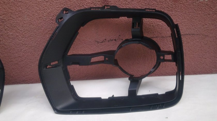 Vand grila/suport/ornament proiector BMW X6