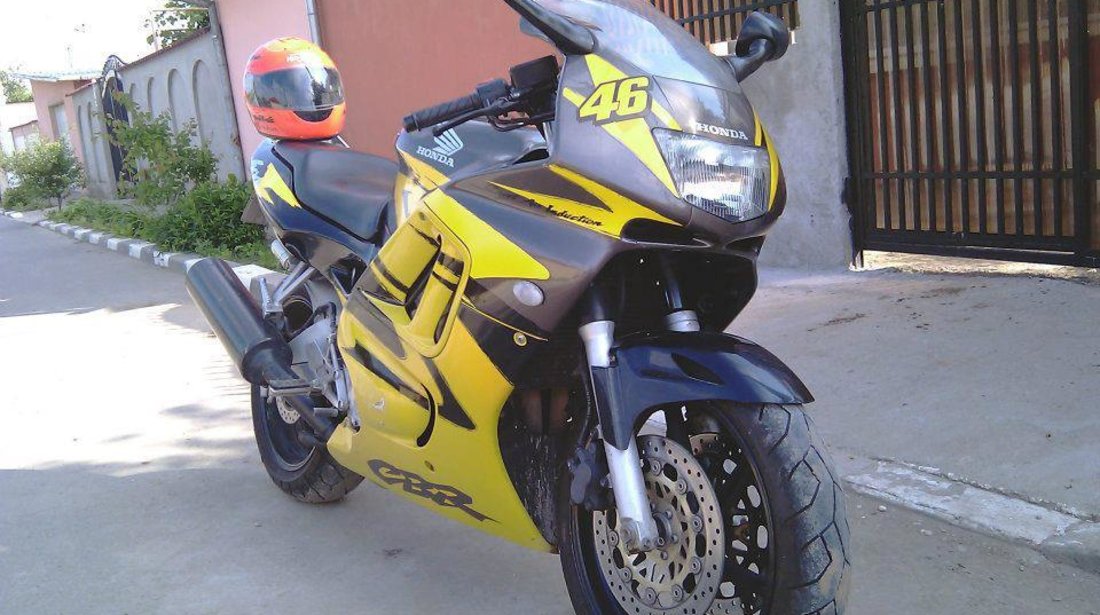 Vand Honda CBR F3 600CC