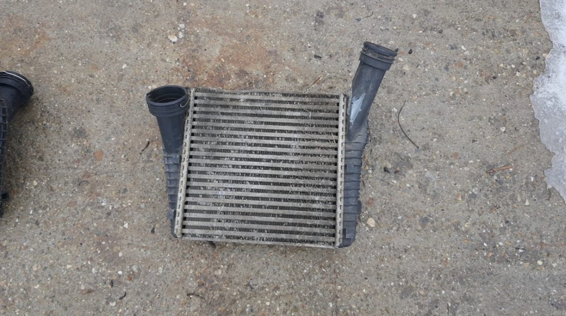 Vand intercooler dreapta VW Touareg Audi Q7 Porsche Cayenne