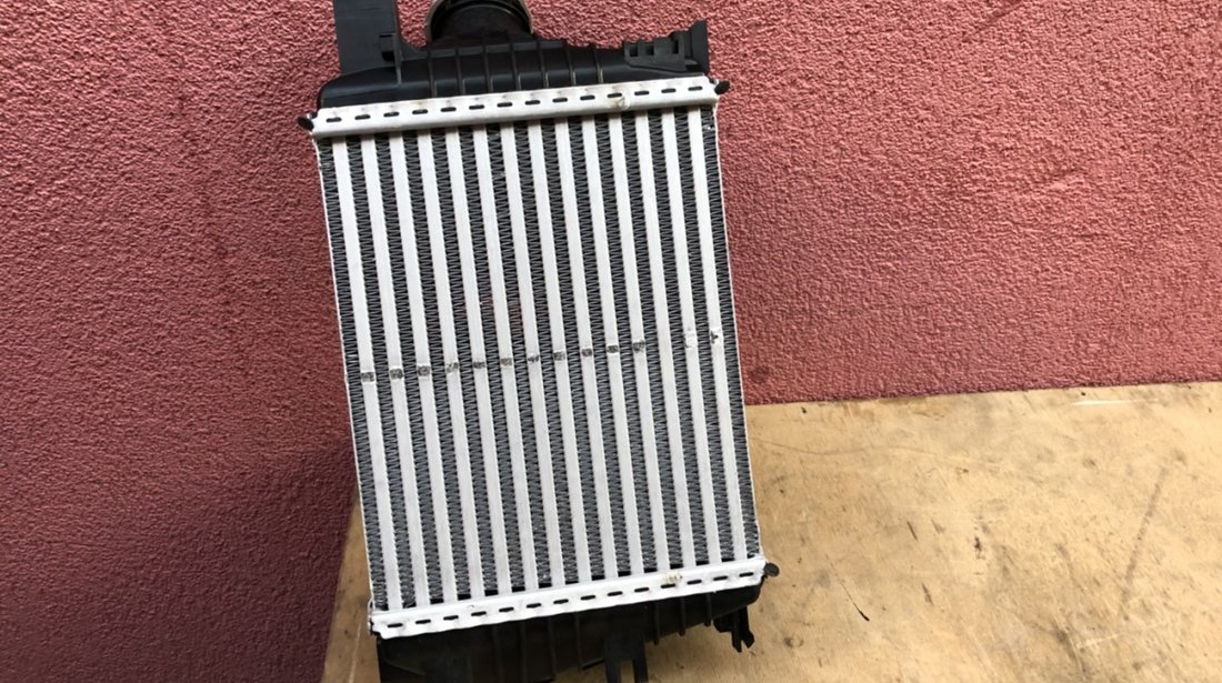 Vand intercooler nou original Dacia Renault 144961381R