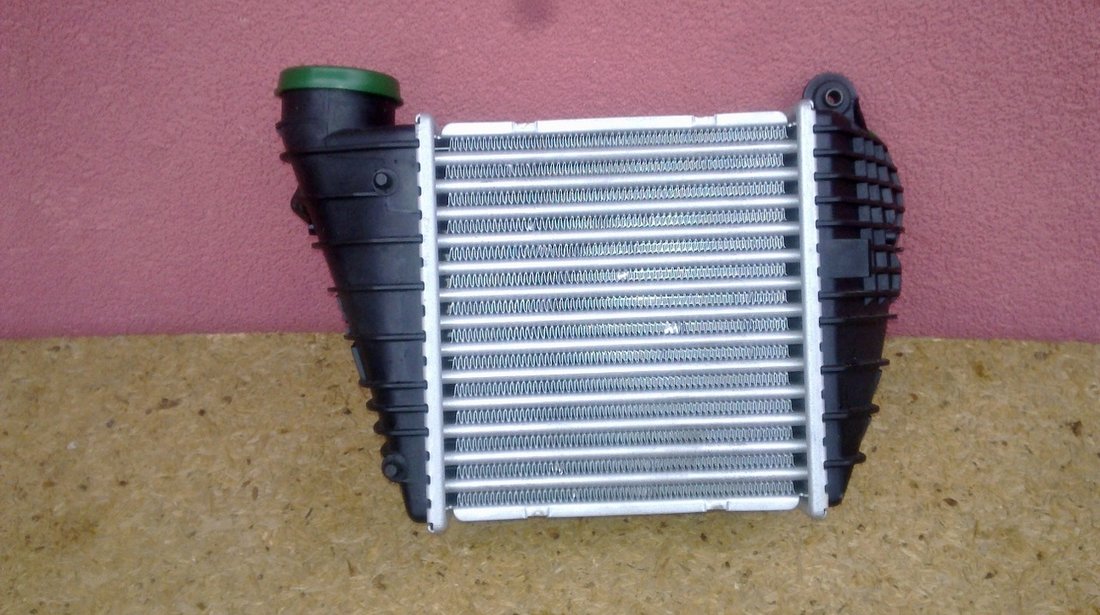 Vand intercooler VW Golf 4 Octavia 1