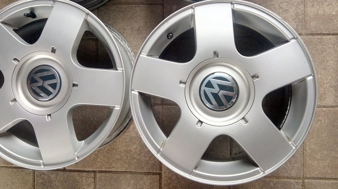 Vand Jante Aliaj 15" - 5 x 100 - Ptr Vw Golf 4,Vw Bora,Vw Beetle