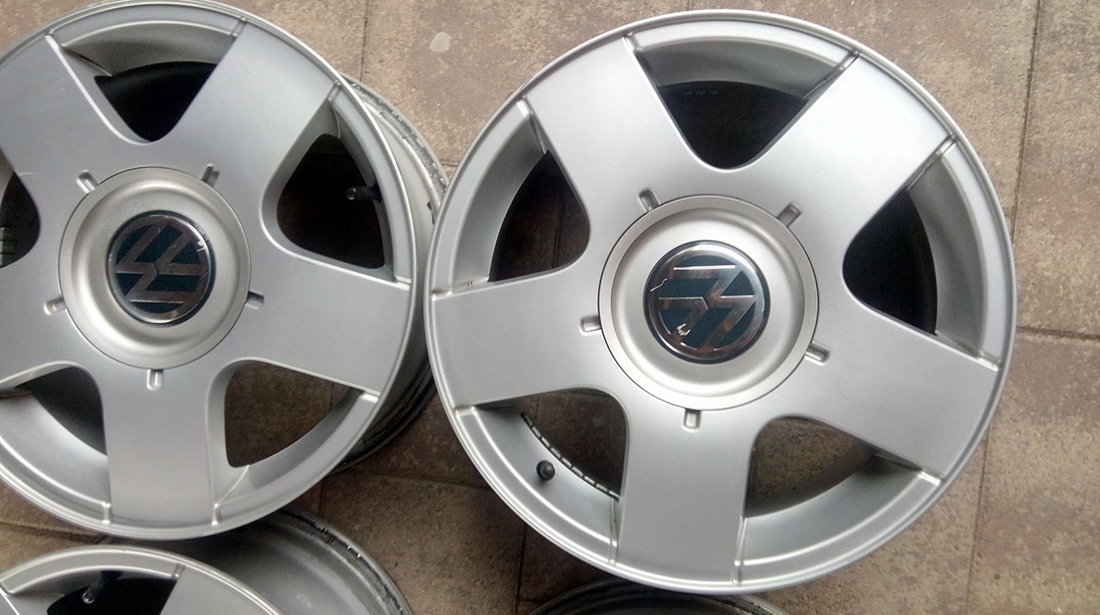 Vand Jante Aliaj 15" - 5 x 100 - Ptr Vw Golf 4,Vw Bora,Vw Beetle