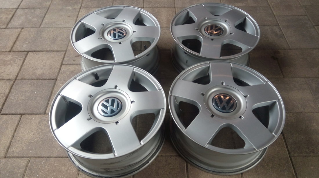 Vand Jante Aliaj 15" - 5 x 100 - Ptr Vw Golf 4,Vw Bora,Vw Beetle