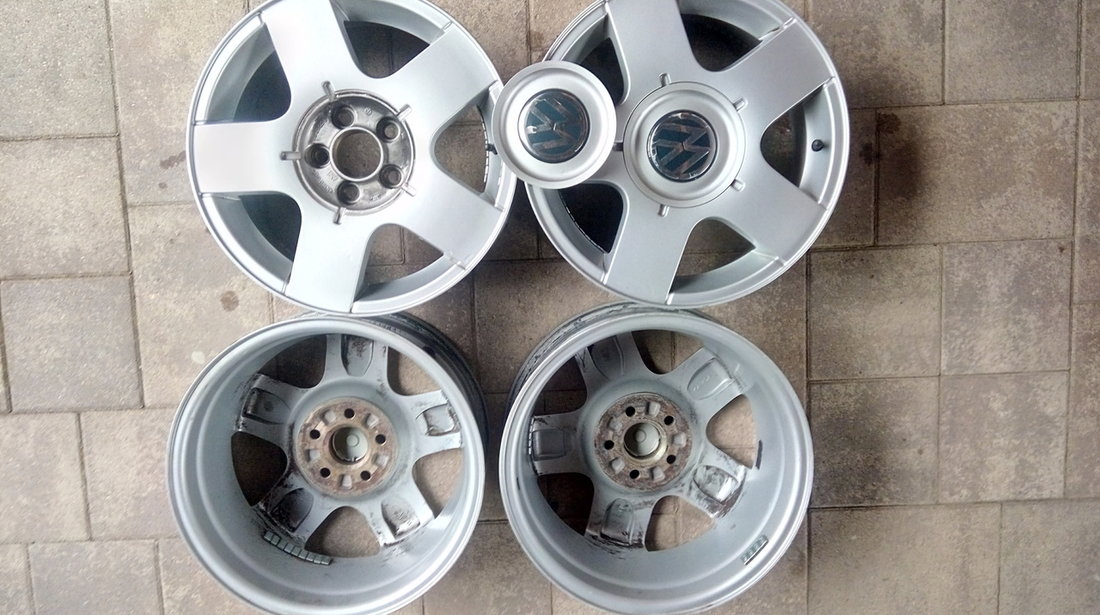 Vand Jante Aliaj 15" - 5 x 100 - Ptr Vw Golf 4,Vw Bora,Vw Beetle